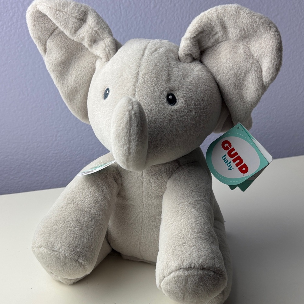 NWT GUND Baby Peekaboo Elephant Plush Animated Toy for Game and Song